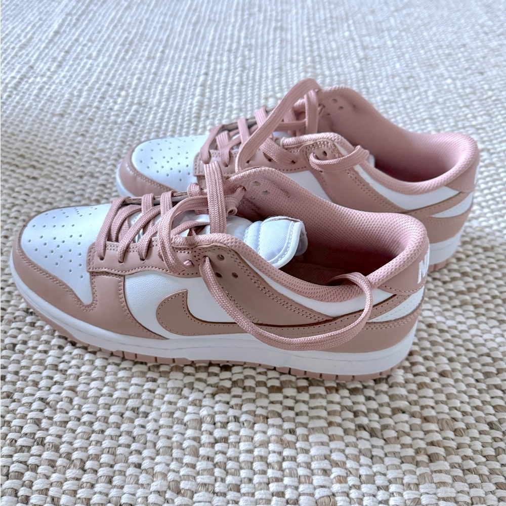 BRAND NEW Nike Dunk Low Sneakers in Rose Pink - Size 8.5